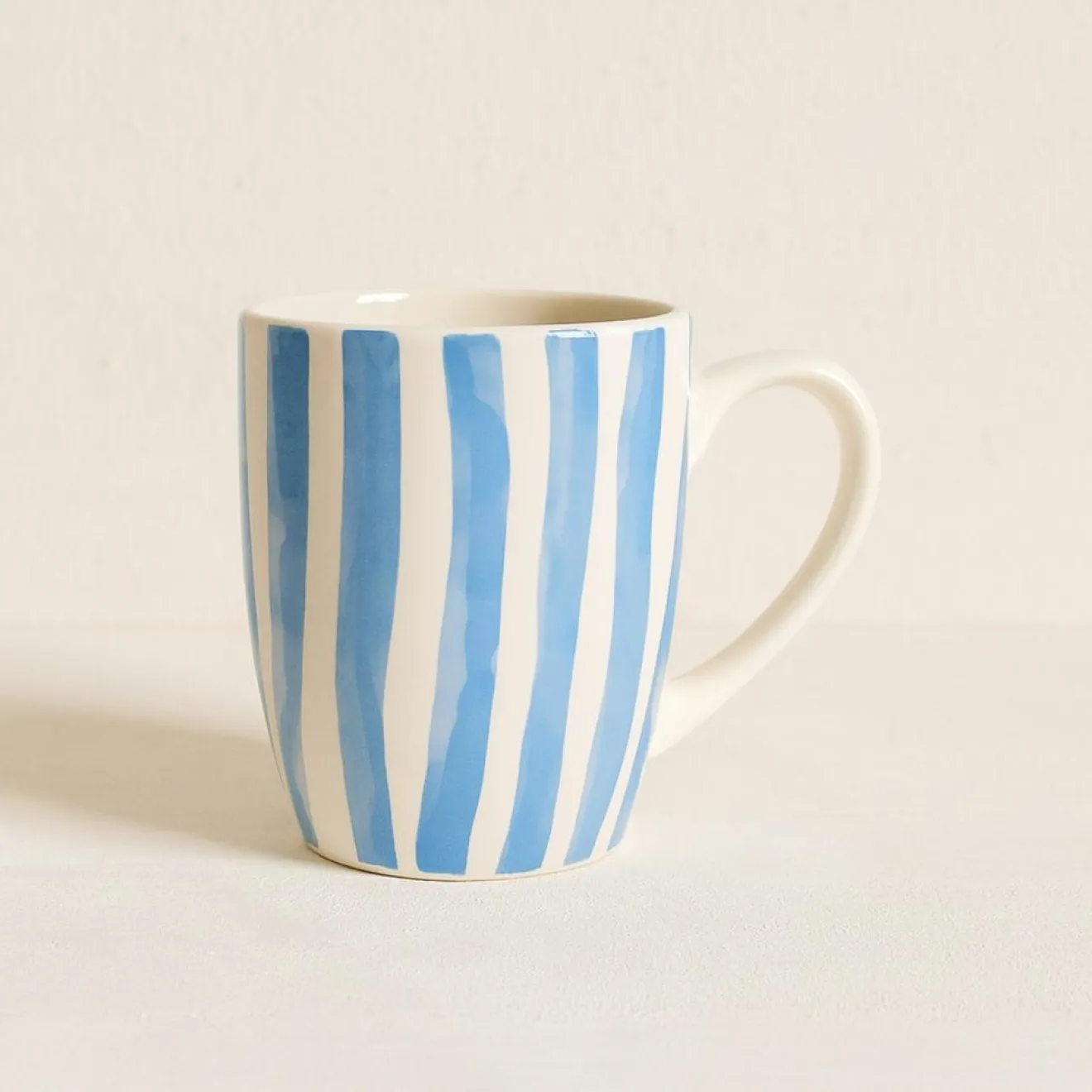 Novastyl 6 Mugs Corfu 38Cl EnGrès Blanc Avec DesRayures Bleues