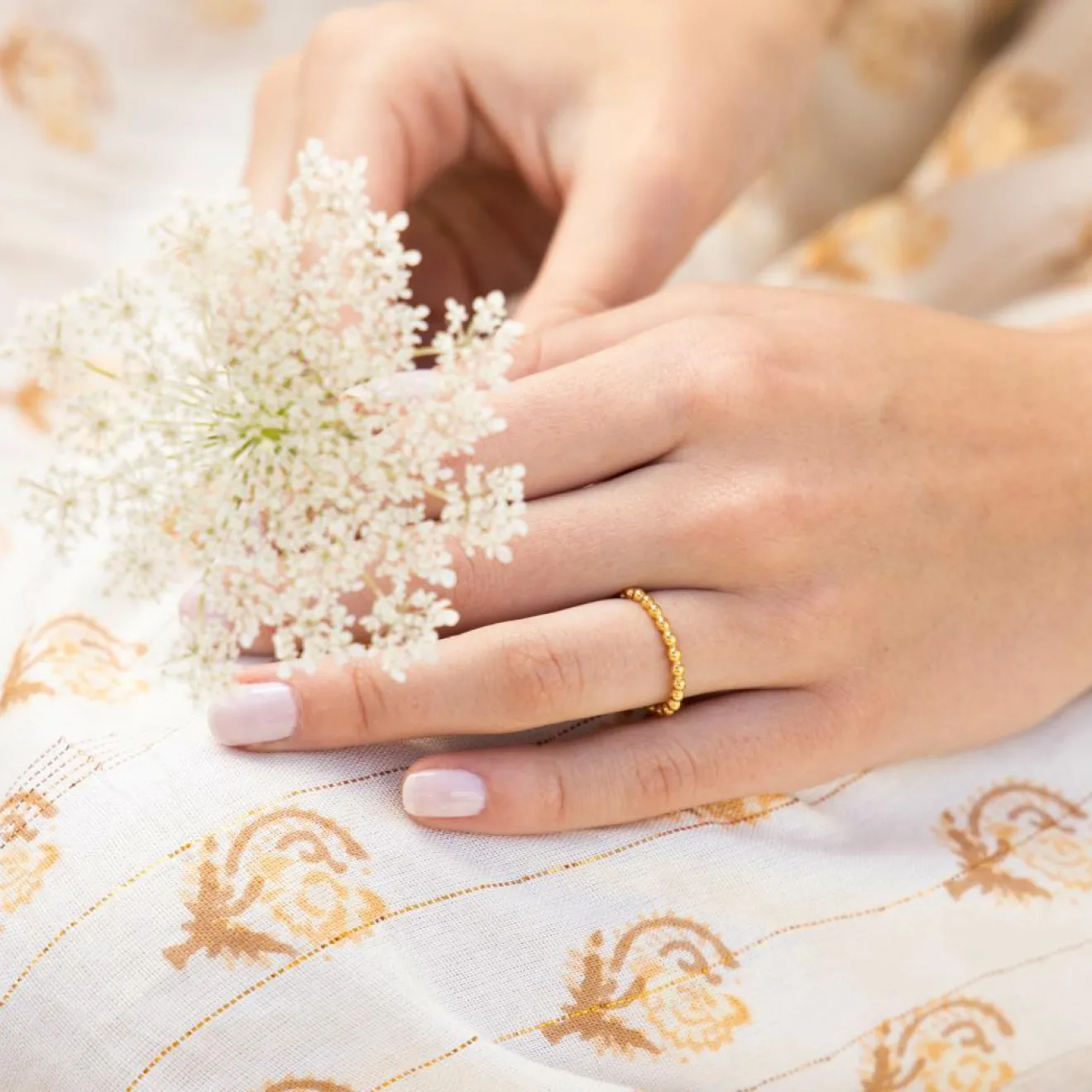 Hot Moonstone Bague Felicia en laiton doré