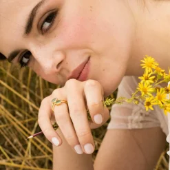 Discount Moonstone Bague Taya Aventurine en laiton doré