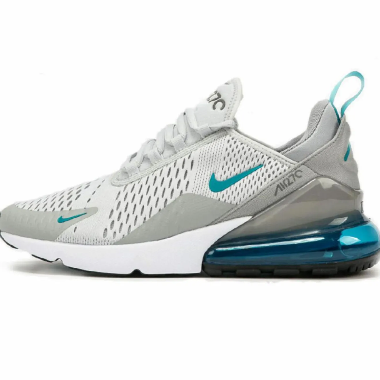 Homme Nike Baskets Air Max 270 grises