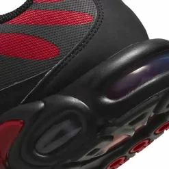 Homme Nike Baskets Air Max Plus noir/rouge