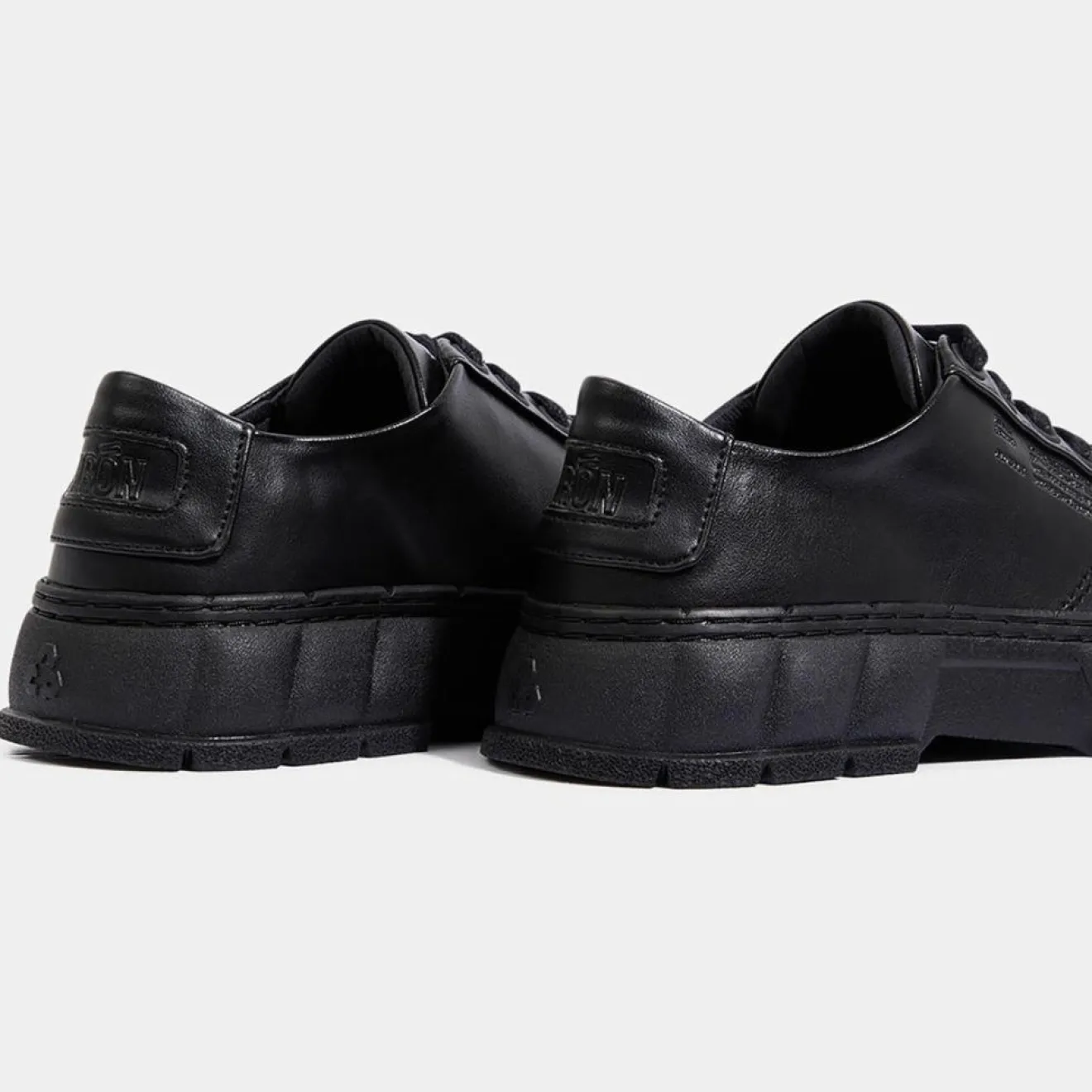 Discount Viron Baskets appleskin 1968 noires