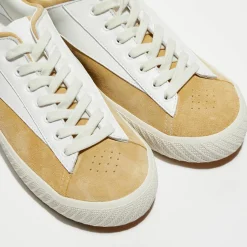 Femme By Far Baskets en Cuir & Velours de Cuir blanches