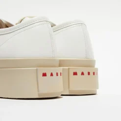 Femme Marni Baskets en Cuir blanches