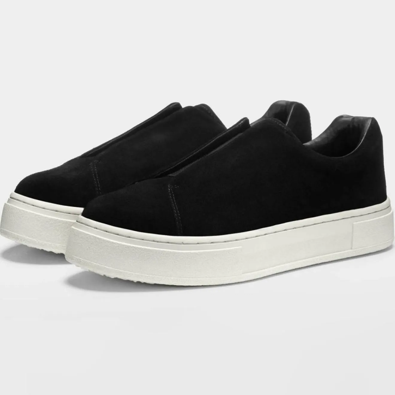 Femme Eytys Baskets en Velours de Cuir Doja So Suede noires
