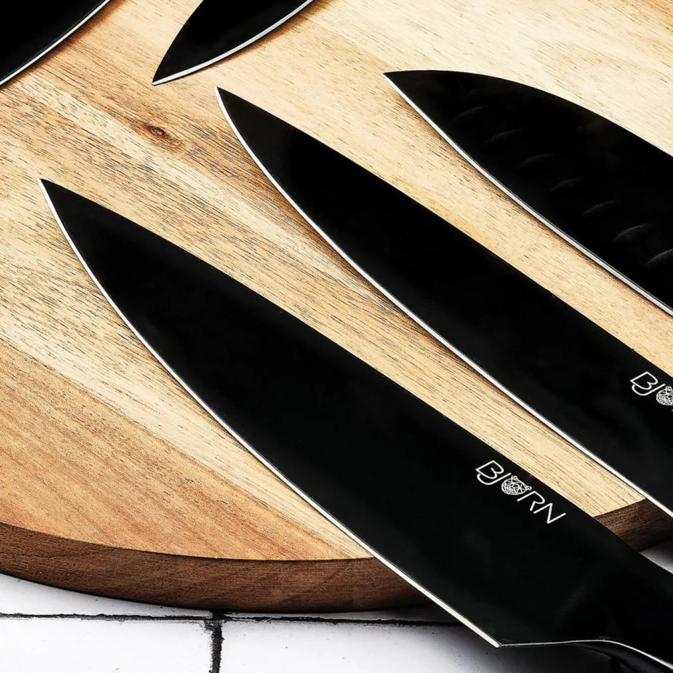 Bjorn Bloc avec couteaux de cuisine et couteaux à steak Jensen Loviisa - 14 pièces