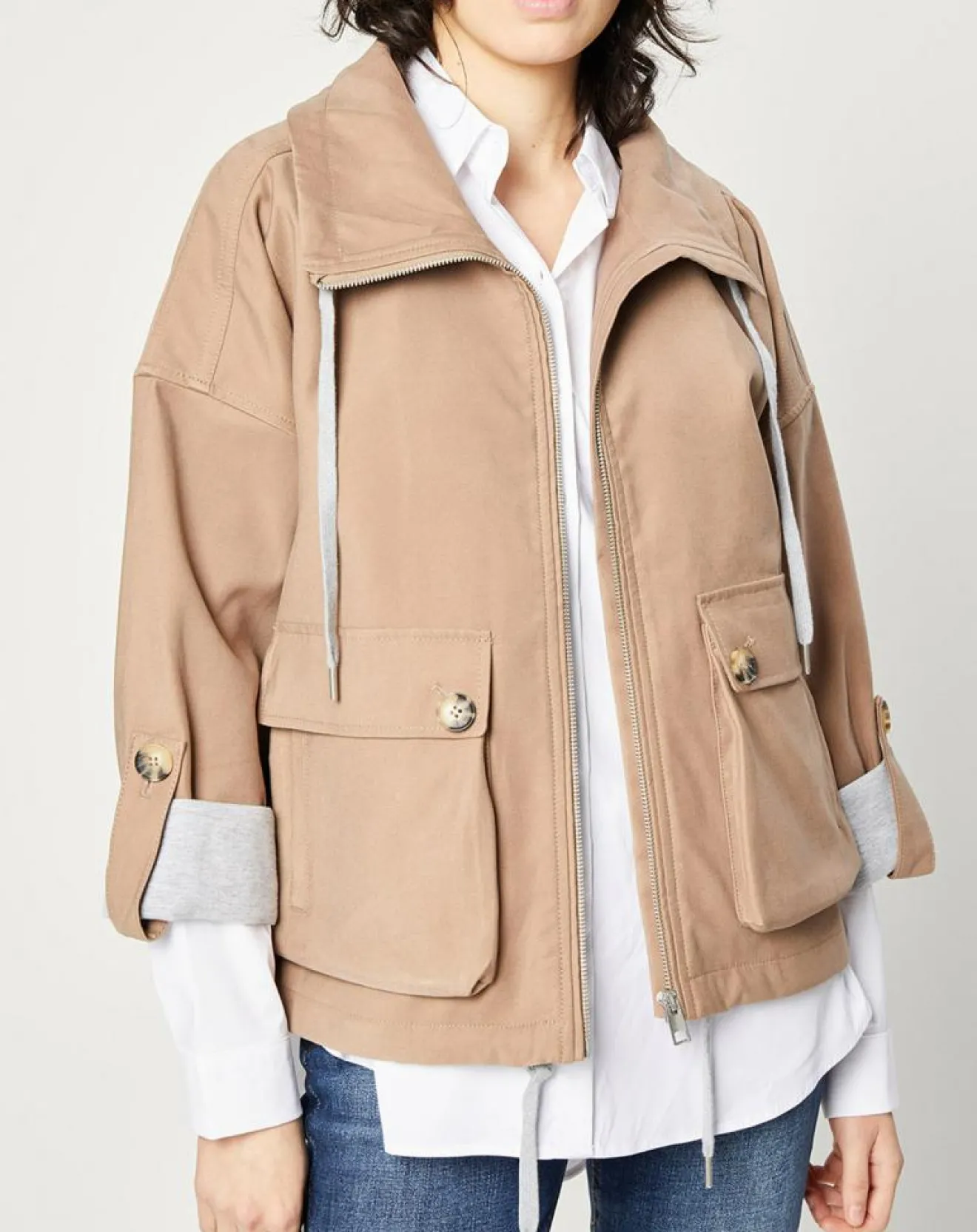 Femme Esprit Blouson zippé à grande poche beige foncé