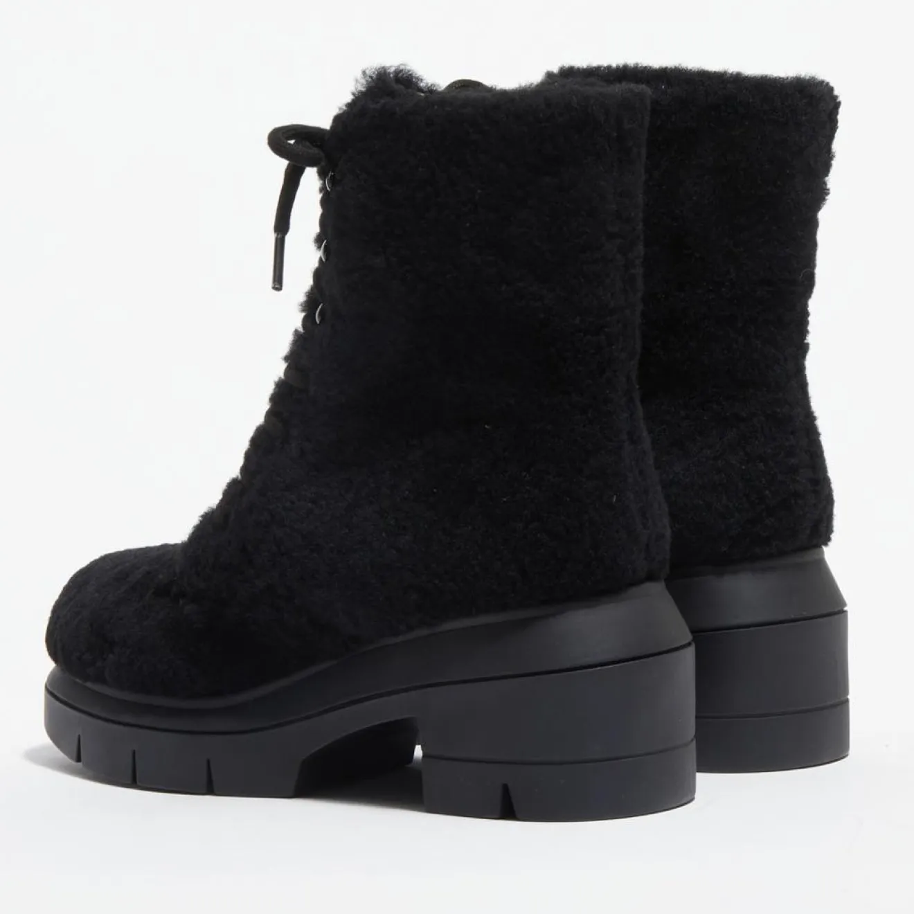 Femme Stuart Weitzman Boots en Peau de Mouton Nisha noires - Talon 7,5 cm