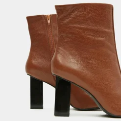 Sale Galeries Lafayette Bottines en Cuir à talon géométrique cognac - Talon 8,5 cm