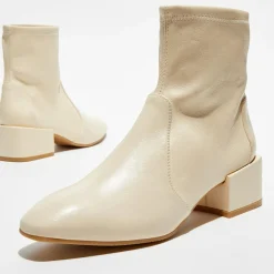 Femme Stuart Weitzman Bottines en Cuir Accordion vanille - Talon 5 cm