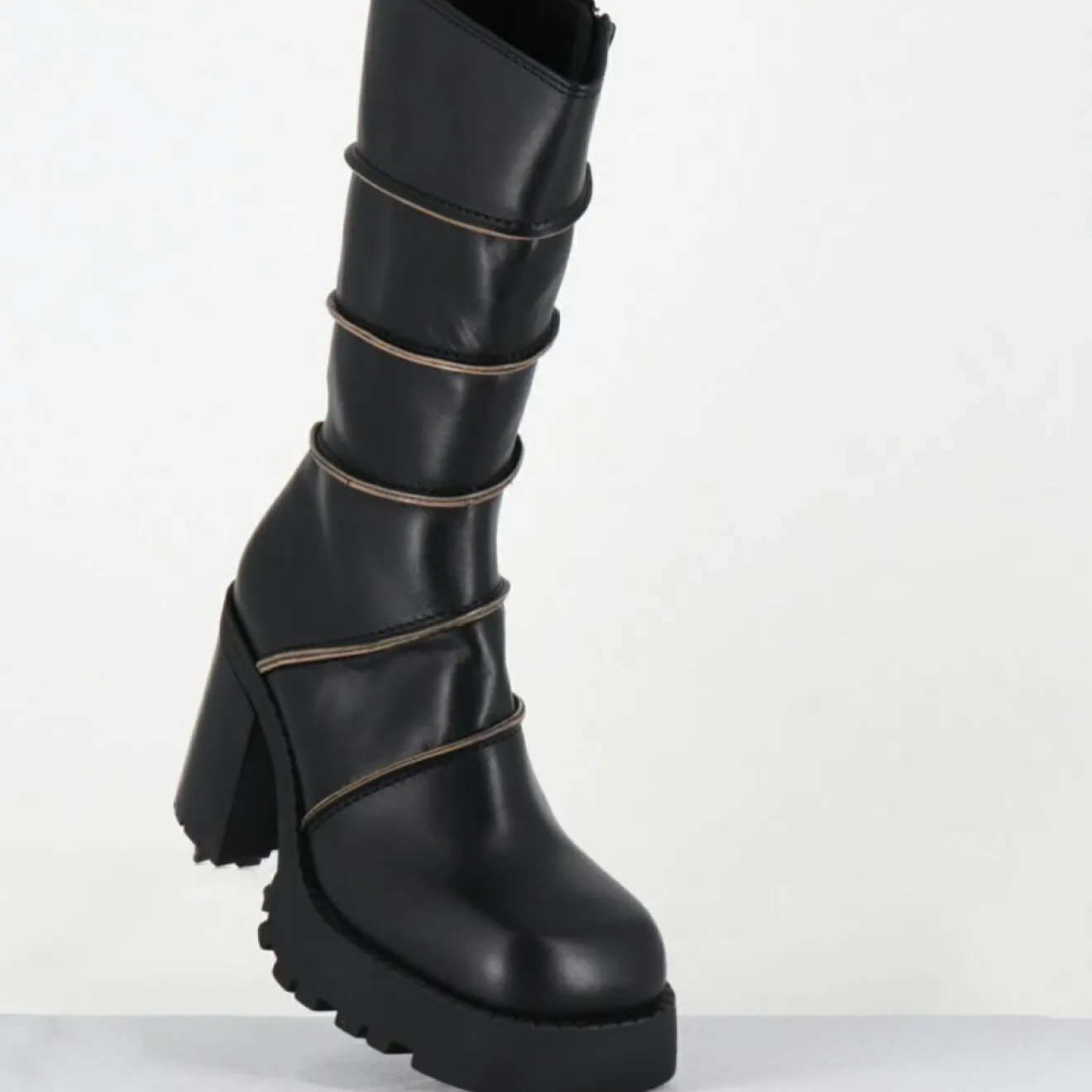 Online E8 By Miista Bottines en Cuir graciane noires - Talon : 9.5cm