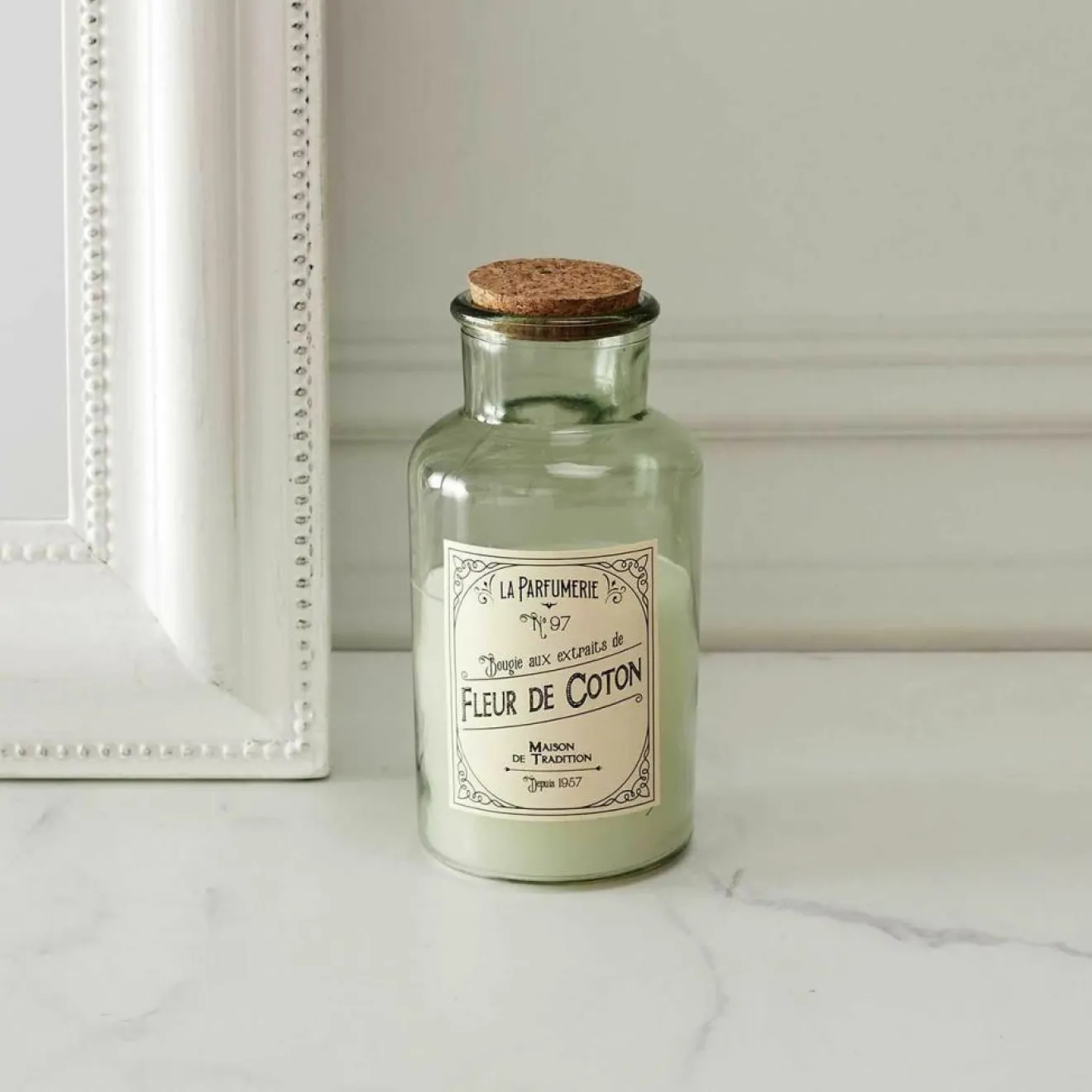 Clearance Home Deco Factory Bougie Parfumée Maison Tradition vert/ rouge/ blanc - 7.8x17x7.8 cm