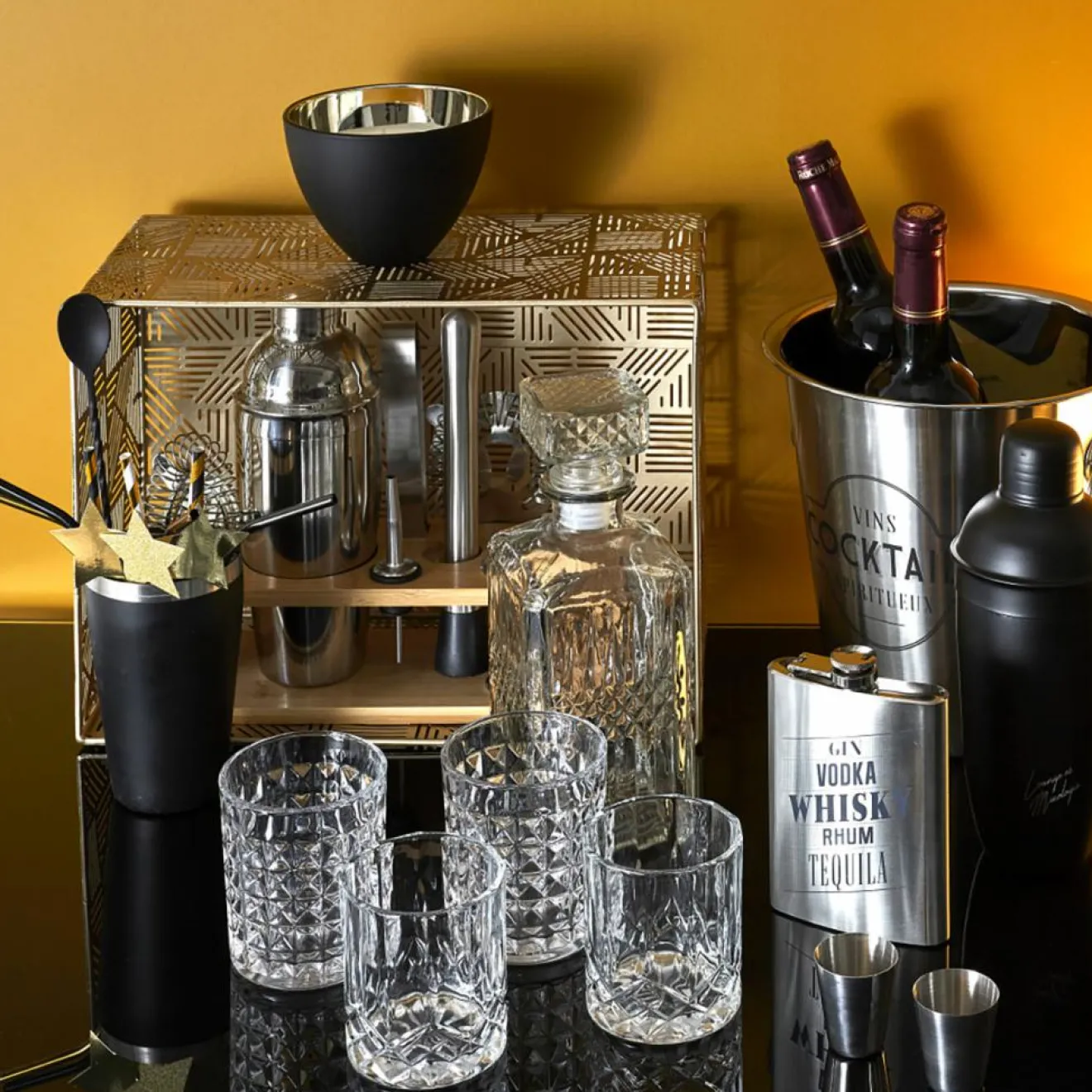 Best Cook Concept Bouteille whisky et 4 verres transparente - 9x9x24 cm