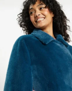 Femme Lou Andrea Cape en Fausse Fourrure Mimi bleue