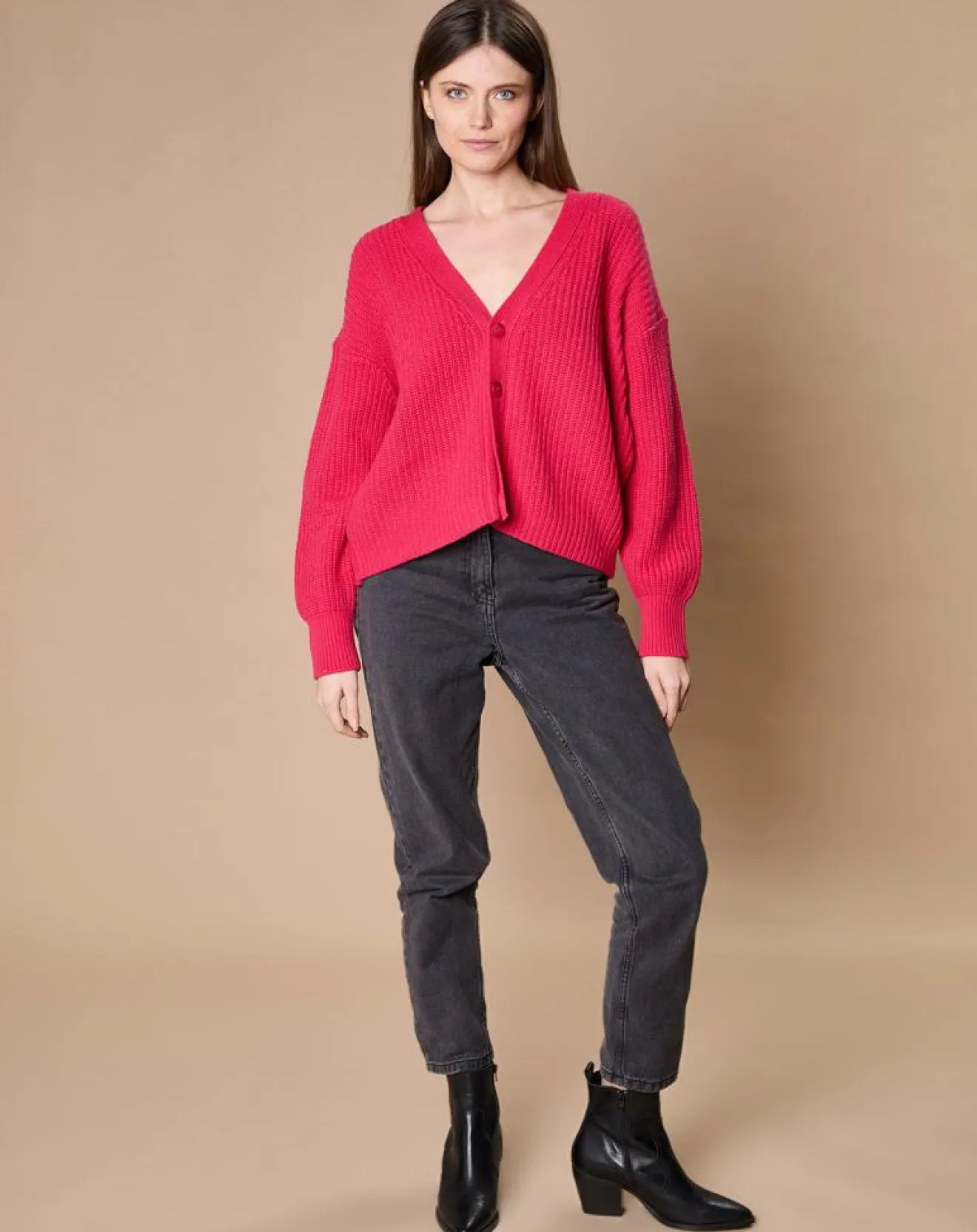 Femme Oscar et Louise Cardigan en Laine & Cachemire mélangés Noémie rose vif