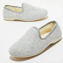 Homme Apologie Studio Chaussons charentais fourrés en Laine gris clair