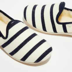 Homme Apologie Studio Chaussons charentais fourrés en Laine rayés blancs