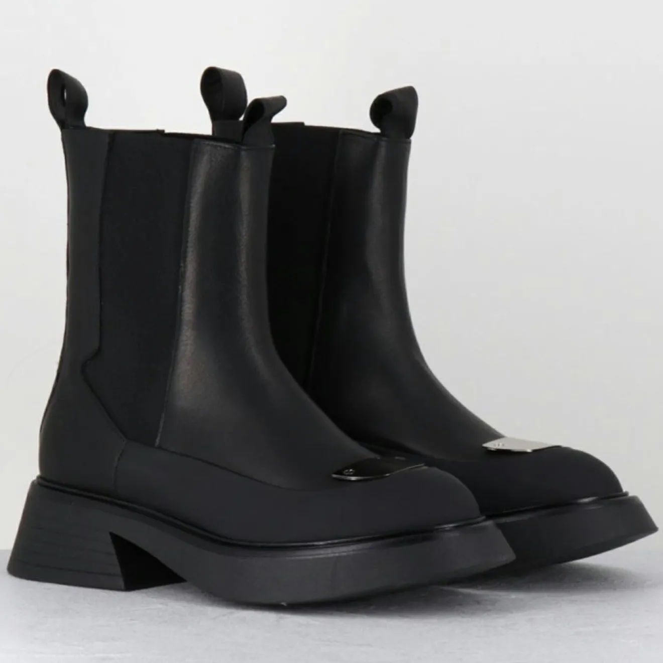 Hot Garrice Lab Chelsea Boots en Cuir bike noires