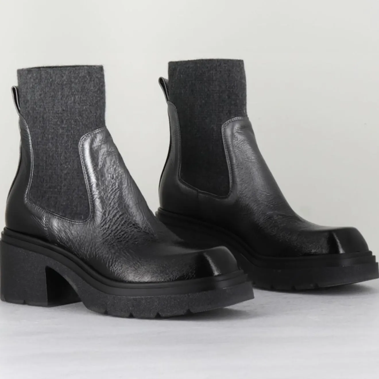 Sale Garrice Lab Chelsea boots en Cuir Gusto anthracite - Talon 6 cm