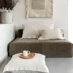 Clearance Bed and Philosophy Coussin en laine écru 80x80cm