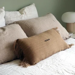 Bed and Philosophy Coussin en lin à chevrons marron 30x60cm