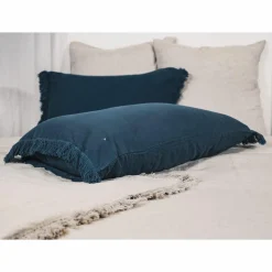 Clearance Bed and Philosophy Coussin en lin finitions frangées bleu 65x65cm