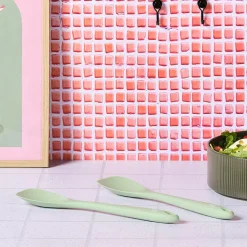 Outlet Bjorn Couverts à salade en silicone IVAR vert pâle