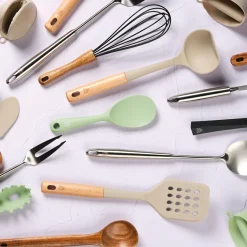 Outlet Bjorn Couverts à salade en silicone IVAR vert pâle