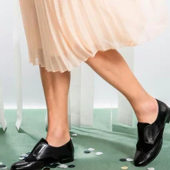 New Cosmoparis Derbies en Cuir et Velours de Cuir Elima noires