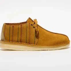 Homme Clarks Derbies en Velours de Cuir Desert Trek ocre