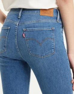 Femme Levi's® Jean 720 skinny Sculpt with Hyperstretch bleu