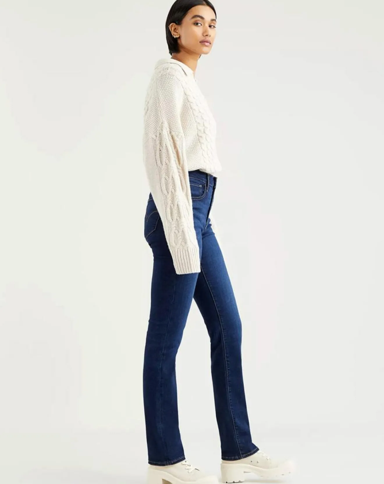 Hot Levi's® Jean righ rise straight 724 bleu