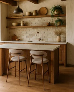 Uniqka Kerin - Chaise de bar en tissu et pieds métal