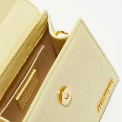 Outlet Jacquemus Mini sac à main en Cuir Le Chiquito Moyen jaune - 13.5x18x5 cm