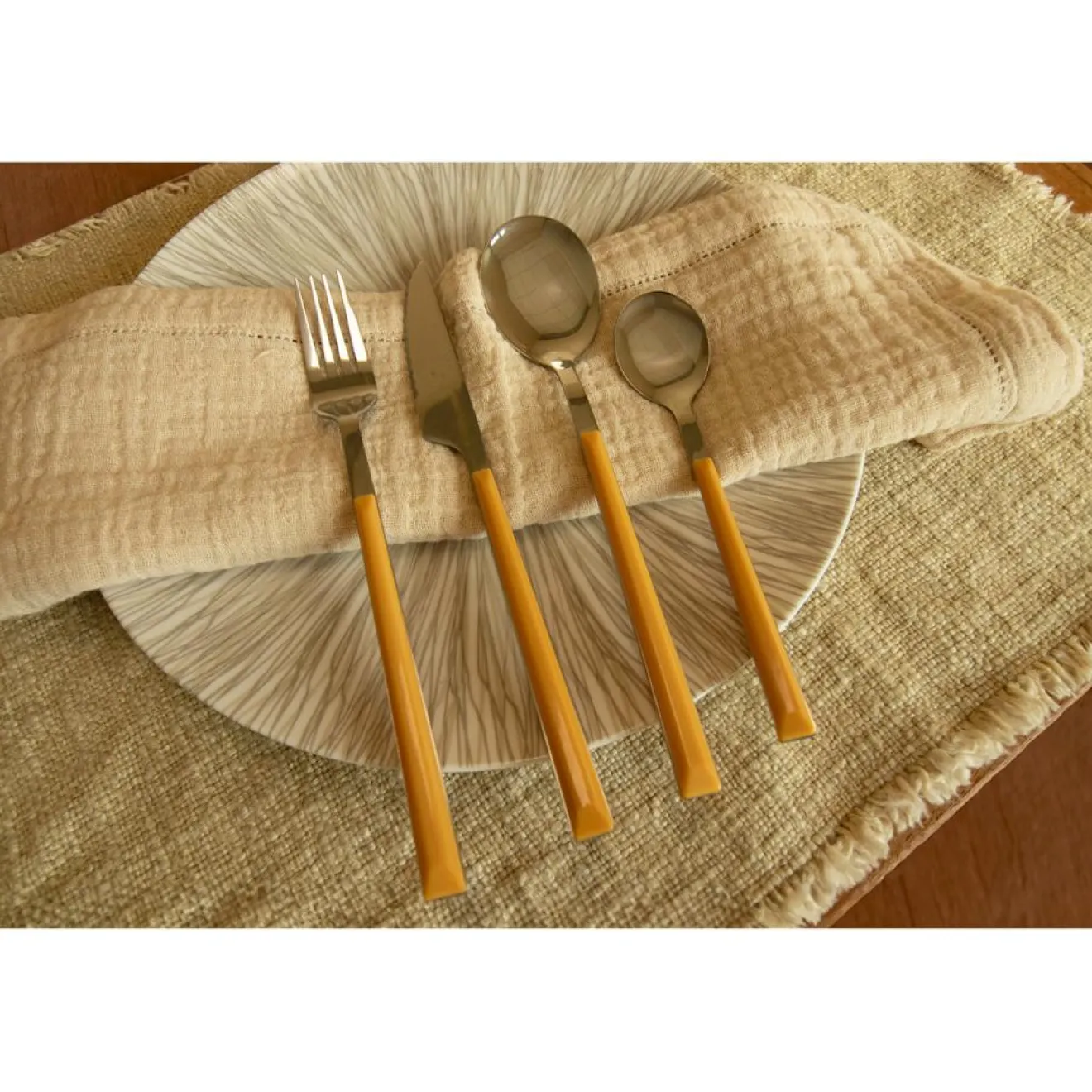 Outlet Menastyl Ménagère Colorama safran - 24 Pièces