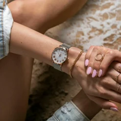 Femme Amelia Parker Montre Femme Classique en Acier argentée