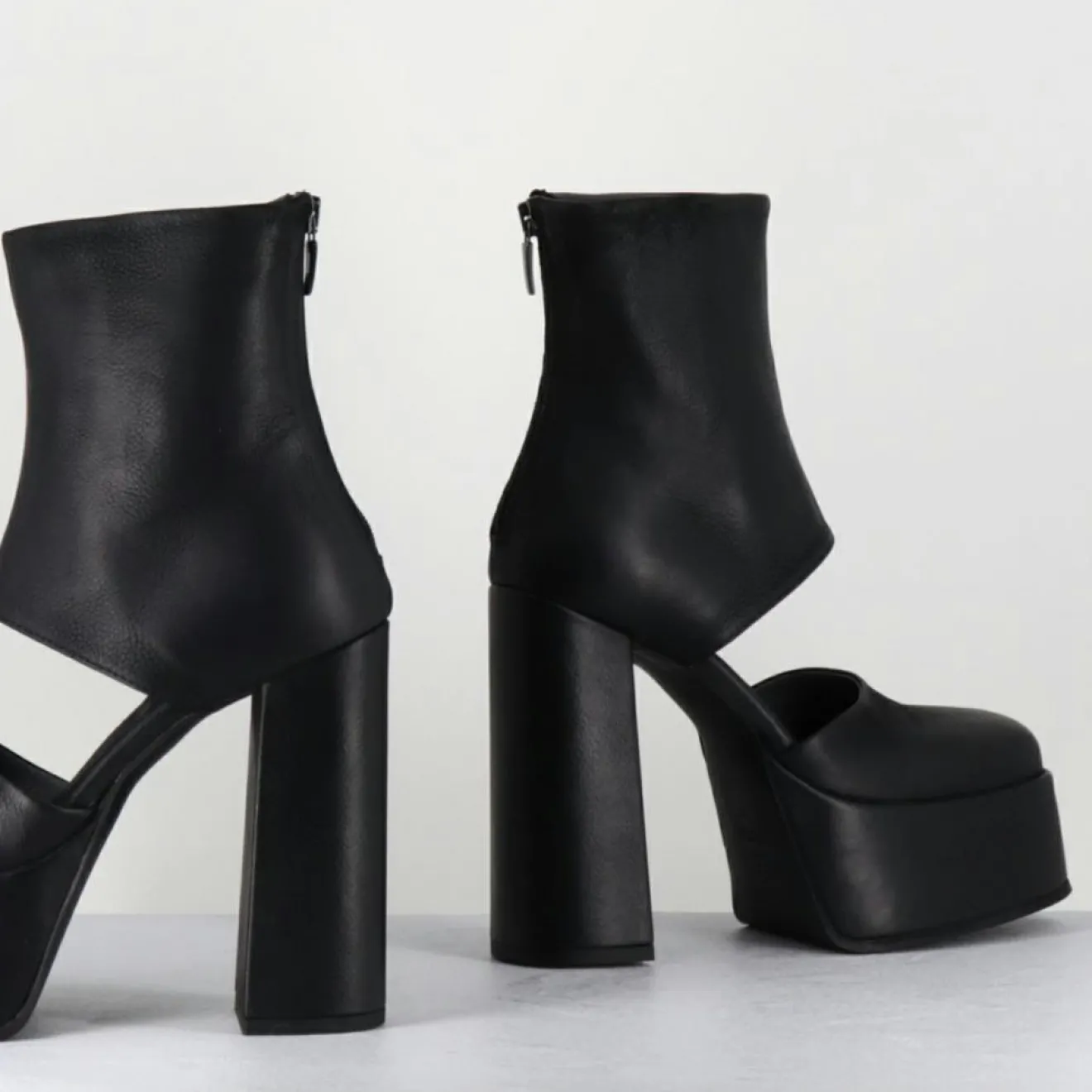 Online Sort Aarhus Open Boots en Cuir 3760 noires - Talon : 13cm