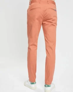 Homme Scotch & Soda Pantalon Chino Super Slim Fit en Coton Bio mélangé Stretch brique