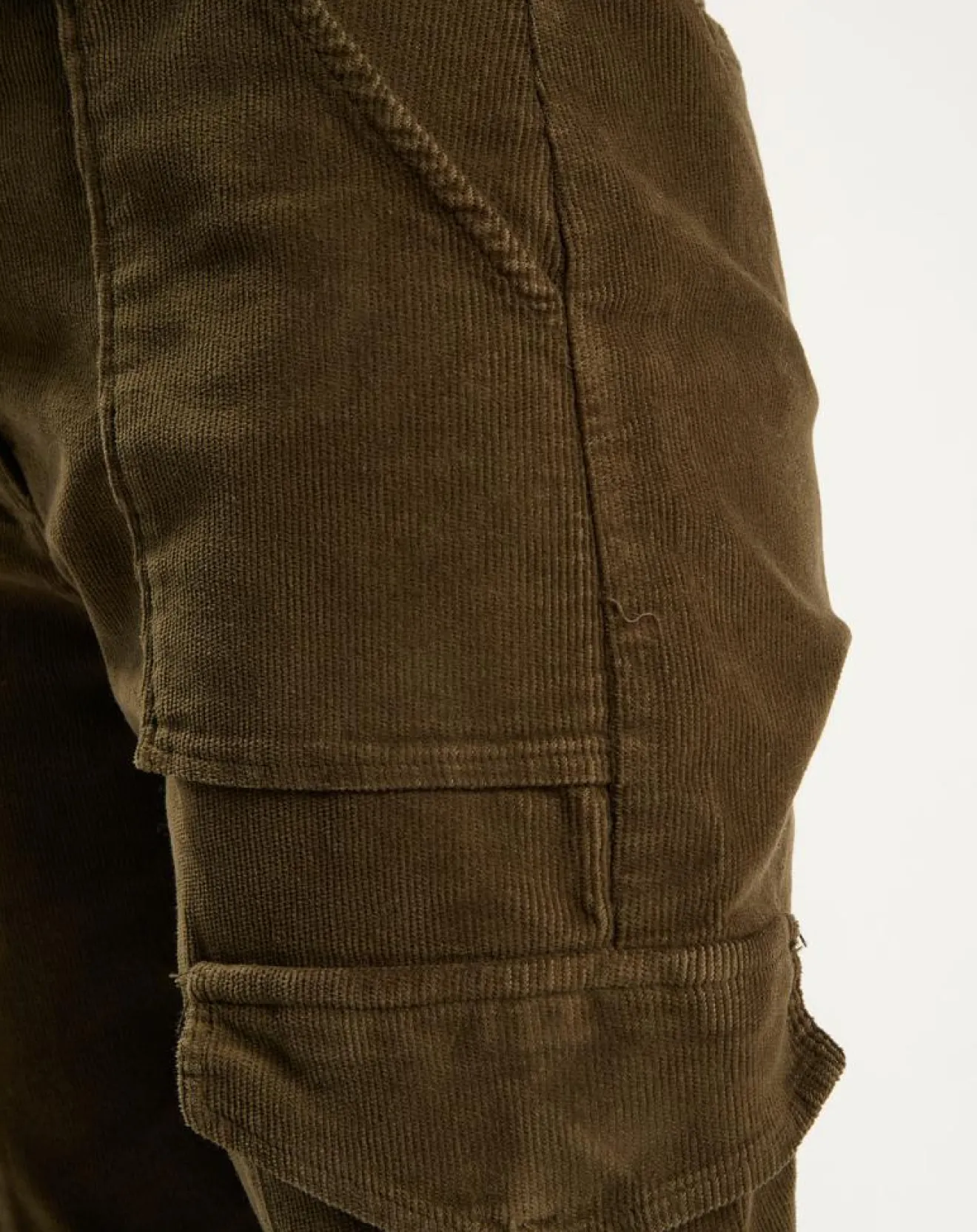 Best Lauren Vidal Pantalon en Velours Cargo vert