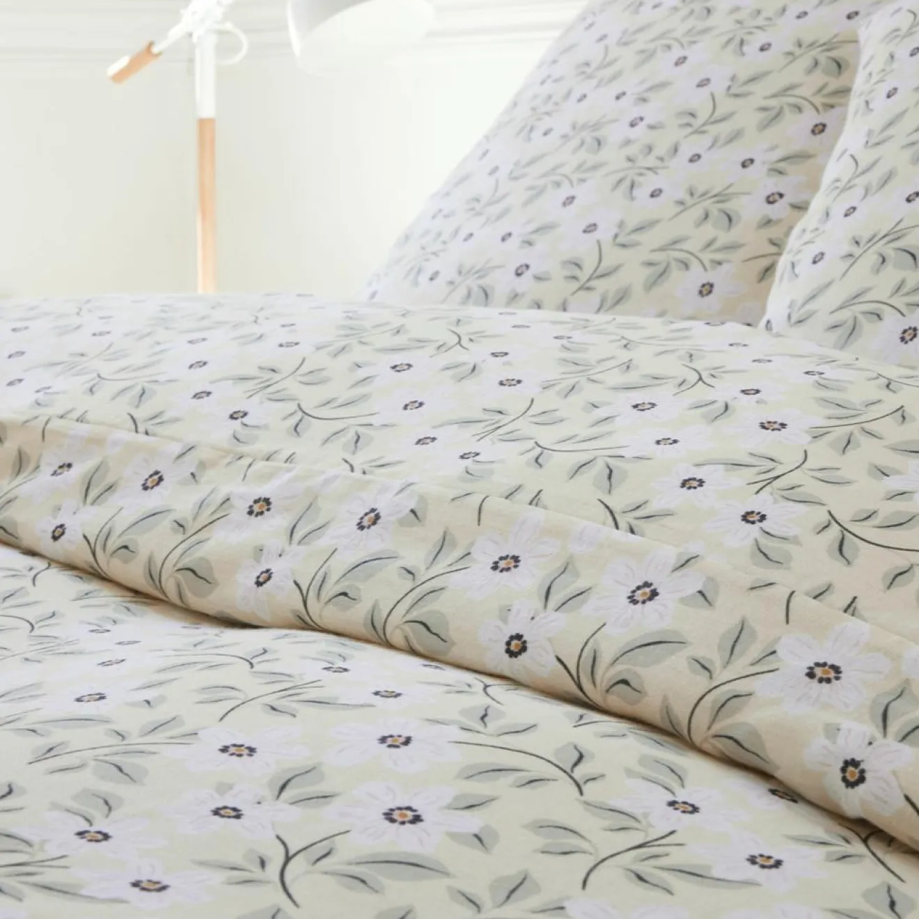 Baton Rouge Parure Housse de Couette 100% Gaze de Coton Imprimé Loucile blanche