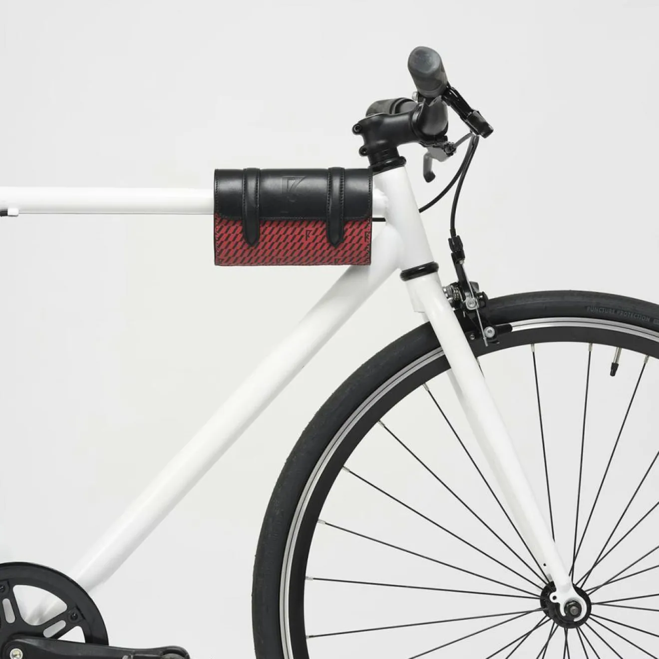 Maison Faret Petit Sac en Toile enduite & Cuir Cyclo rouge/noir - 10x17x17 cm