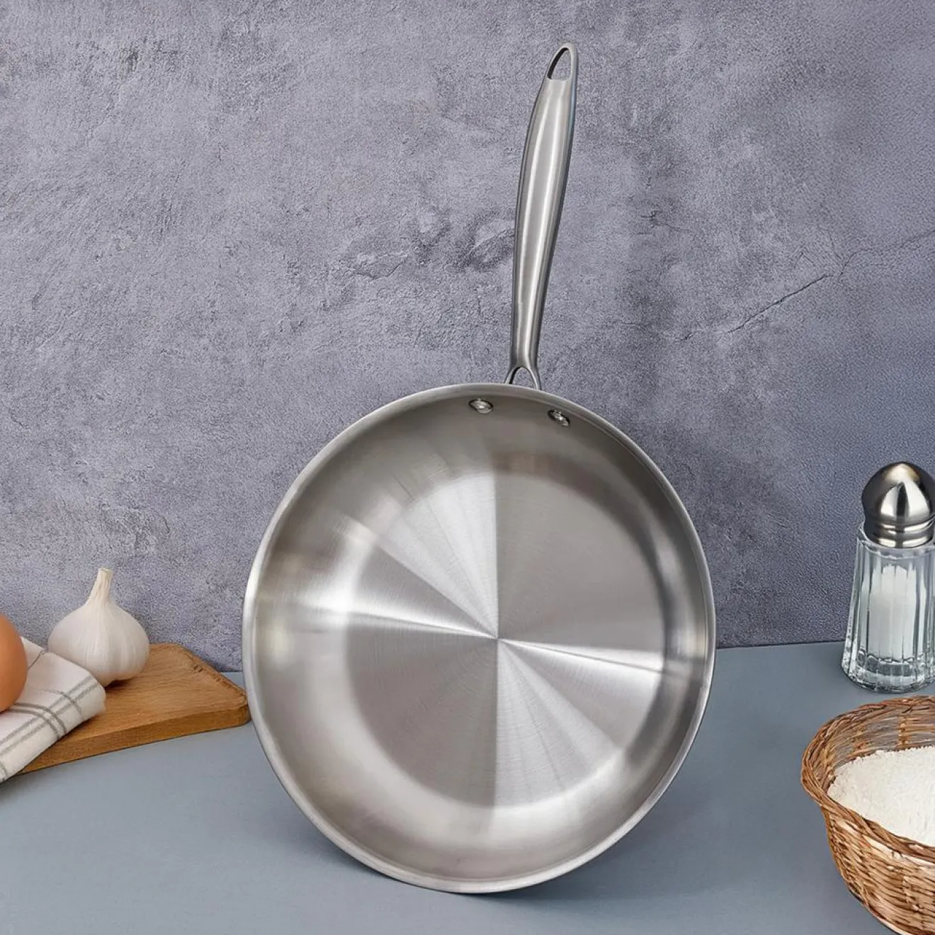 Gam'Hotel Poêle triplex induction argentée - D.24 cm