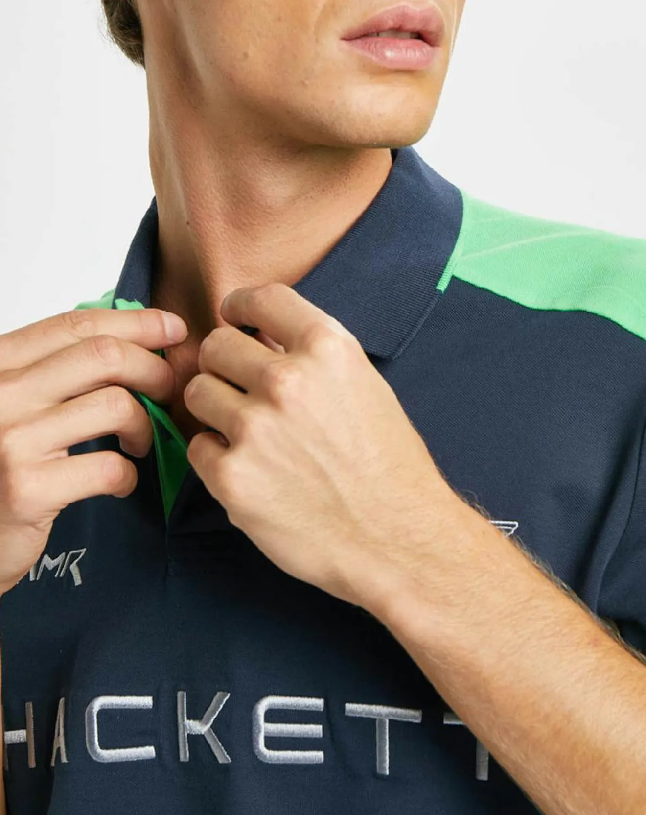 Hackett London Polo Droit Multi Patch Aston Martin Racing bleu/blanc/vert fluo
