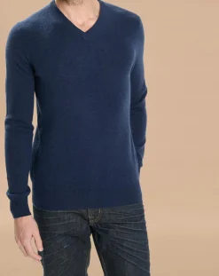 Sale Oscar et Louise Pull 100% Cachemire Lucien col V bleu marine