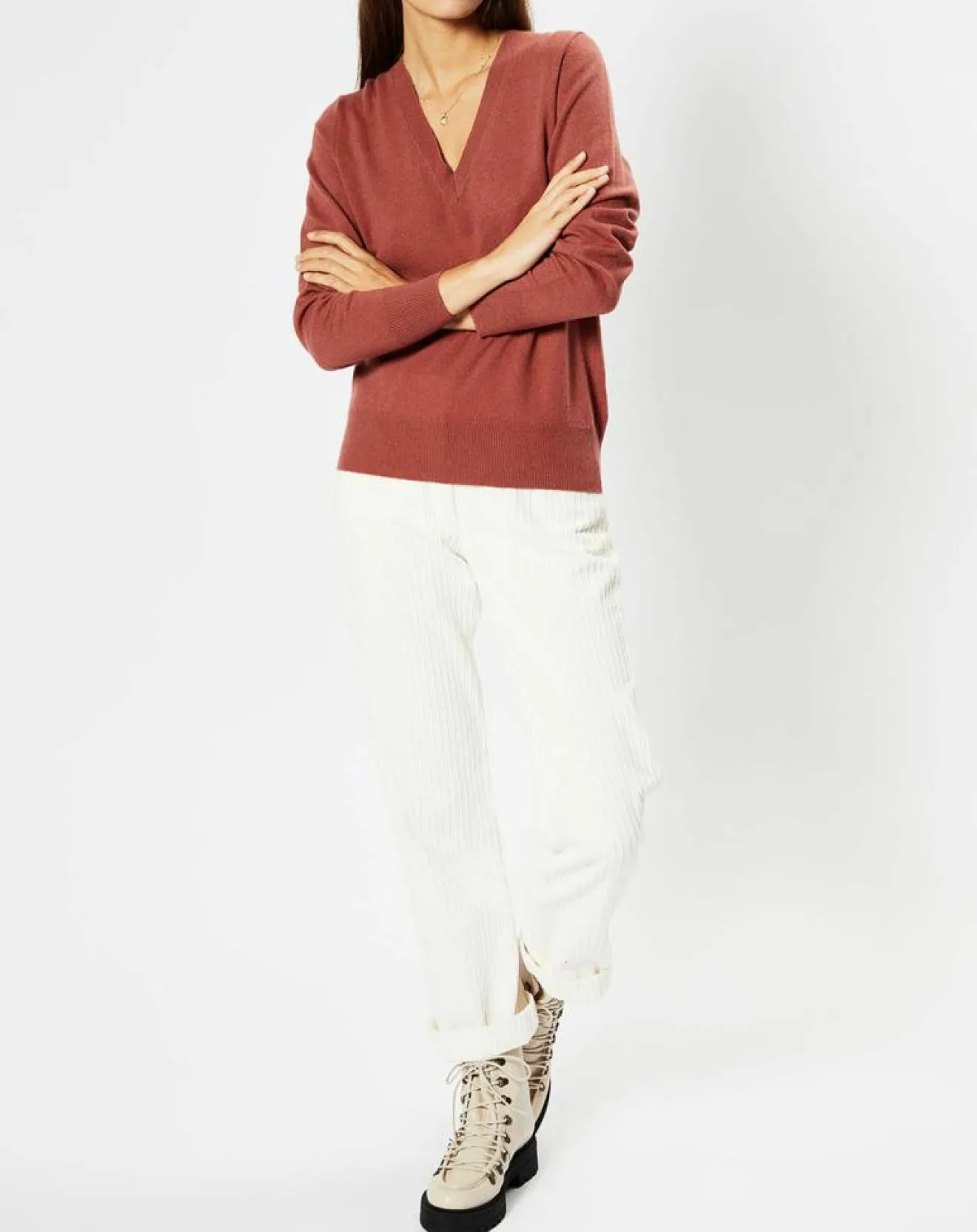 Outlet Galeries Lafayette Pull 100% Cachemire Zocon col V bois de rose