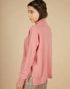 Femme Cashmere Tribu Pull ample 100% Cachemire Alicia Col roulé à poches bois de rose