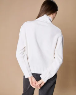 Clearance Oscar et Louise Pull en Laine & Cachemire Ambre col montant 4 côtes écru