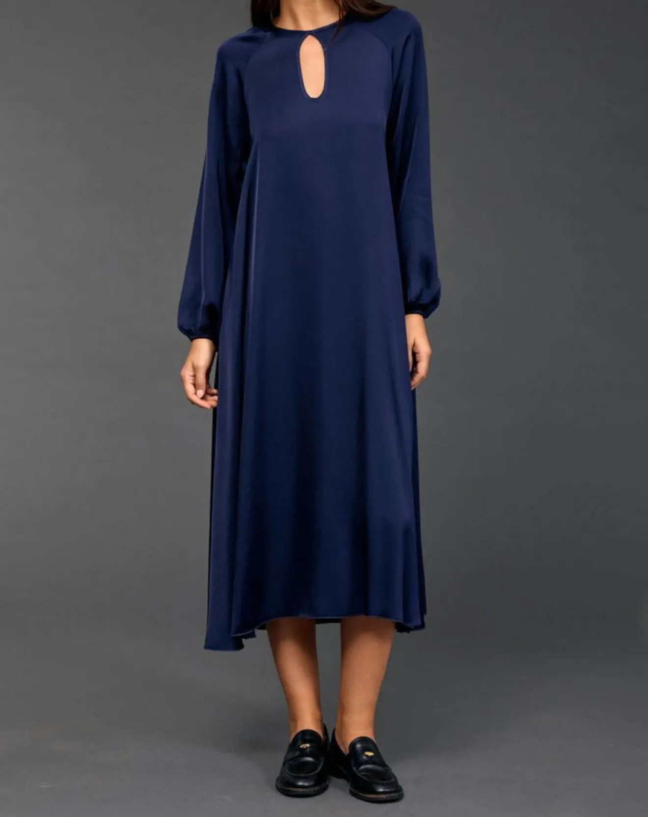 Lauren Vidal Robe Conti éclipse