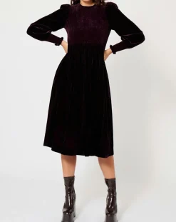 Femme Manoush Robe en Velours satiné Princesse cerise noire