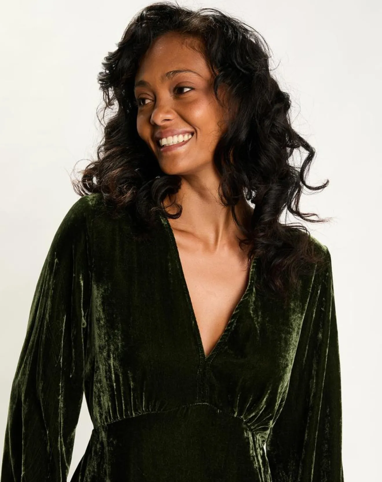 Femme Lauren Vidal Robe en Velours Solo verte